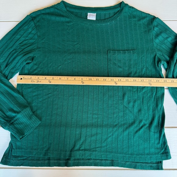 Stars Above Emerald Green Knitwear - Picture 6 of 11